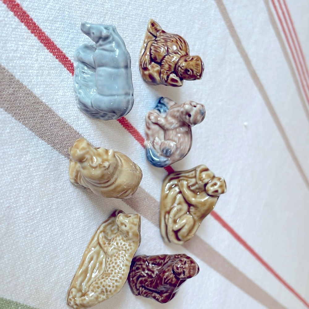 WADE ENGLAND lot of 7 wild animal figurines